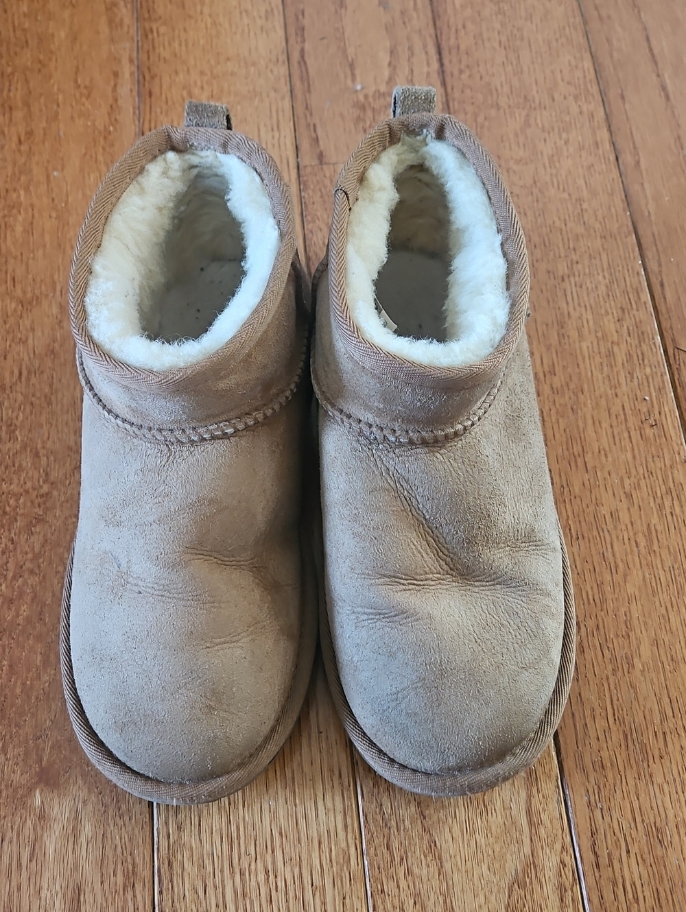 Ugg Girls Cozy Tan Suede Shearling-Lined Slip-On Boots